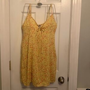 wild fable Yellow & Orange Floral Sun Dress Size M